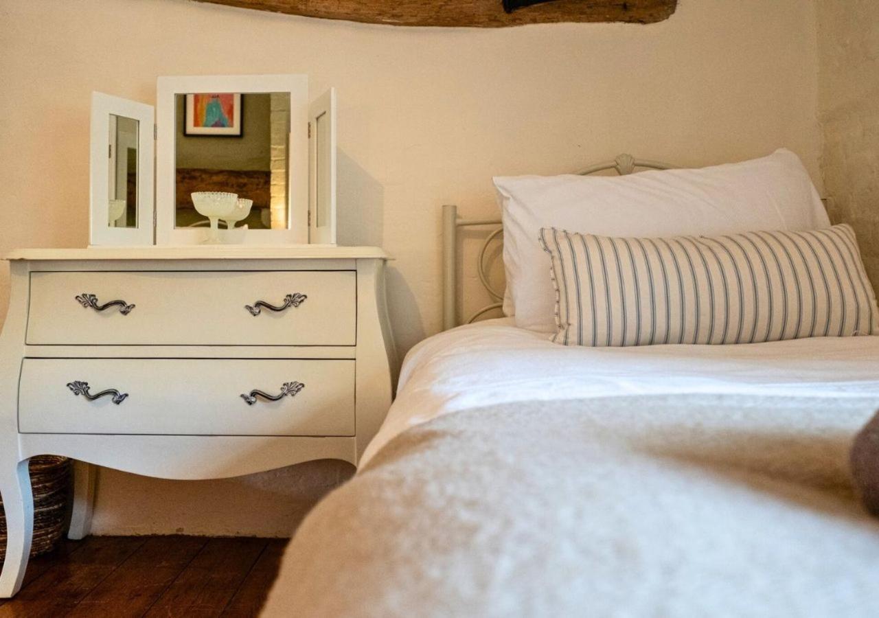 Clifford Chambers - Cosy 2 Bedroom Cottage! Shottery Exteriör bild